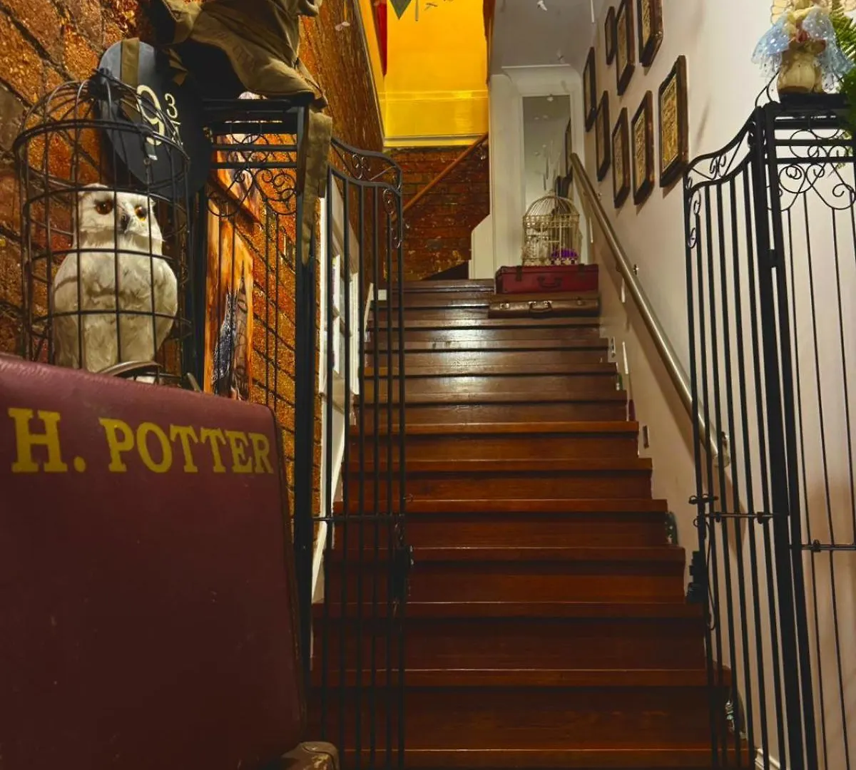 Romantic Harry Potter Themed Home Brisbane Appartement